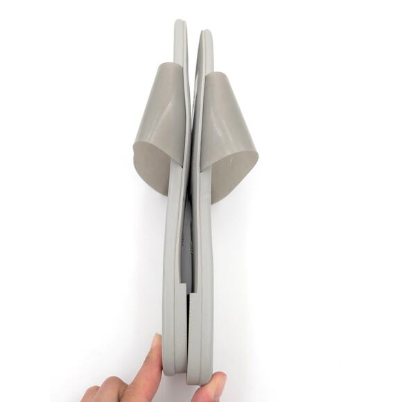 Stuart Weitzman Summer Flat Sandals Slip-On Women's Gray Size US7.5B EU38 - Picture 6 of 12